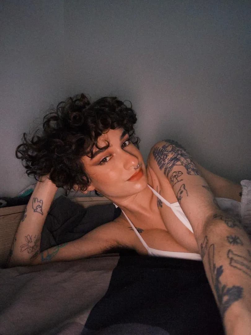 Lalhoevera – MYM creator