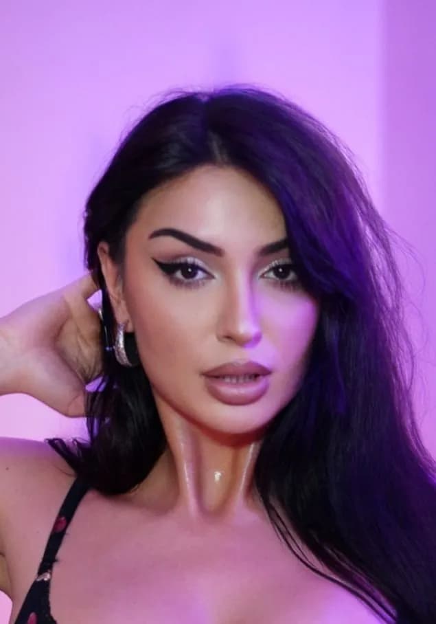 Pinkgeek – MYM creator profile picture