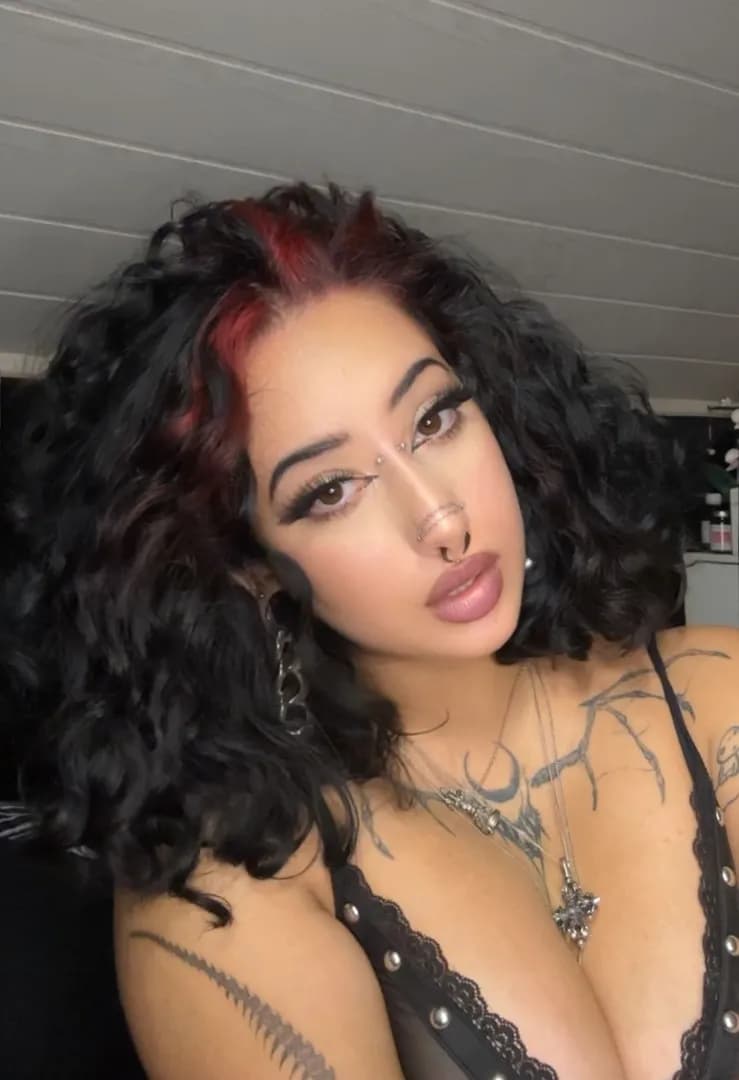 D_demongirl666 – MYM creator