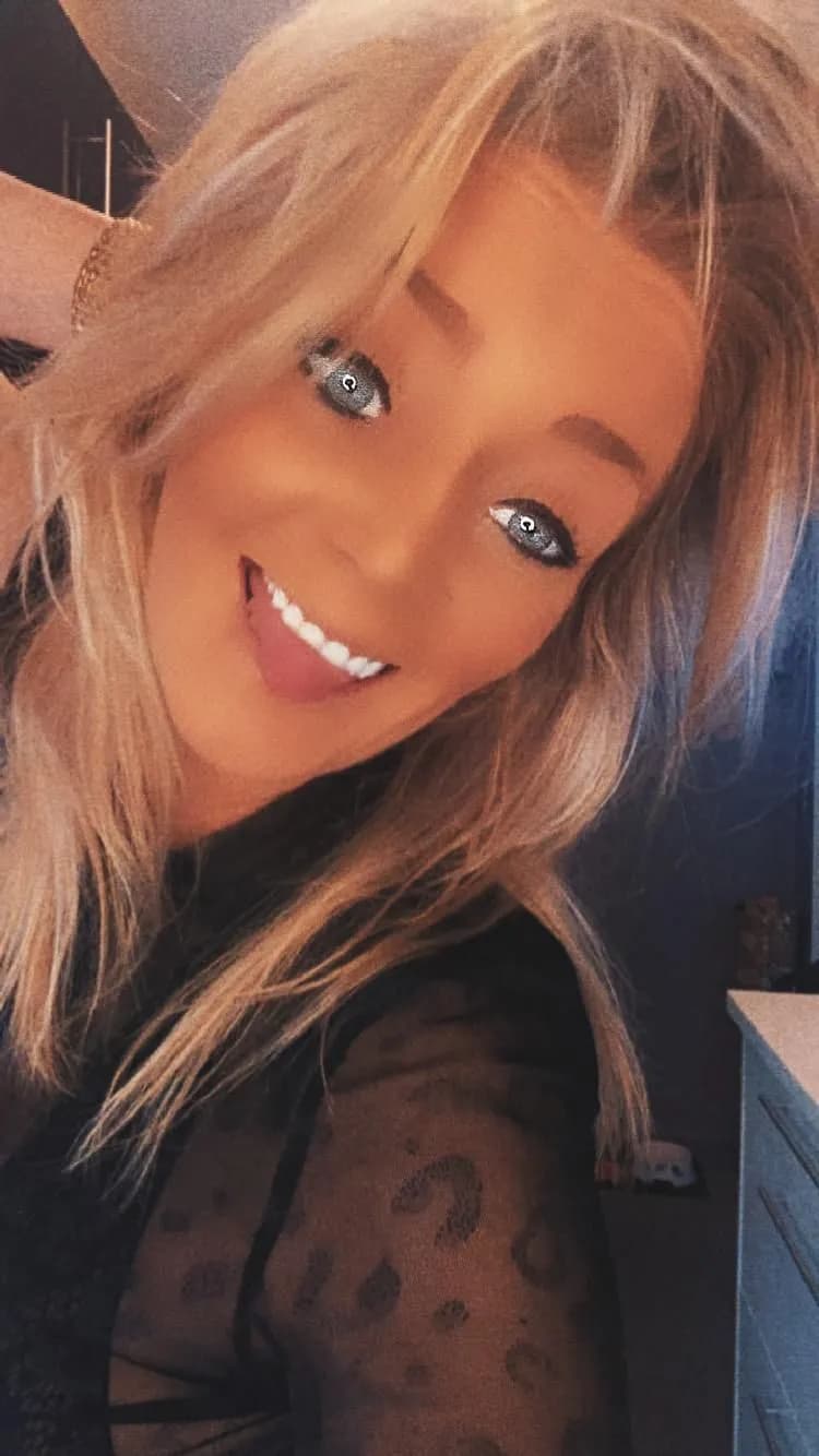 Latitegege – MYM creator