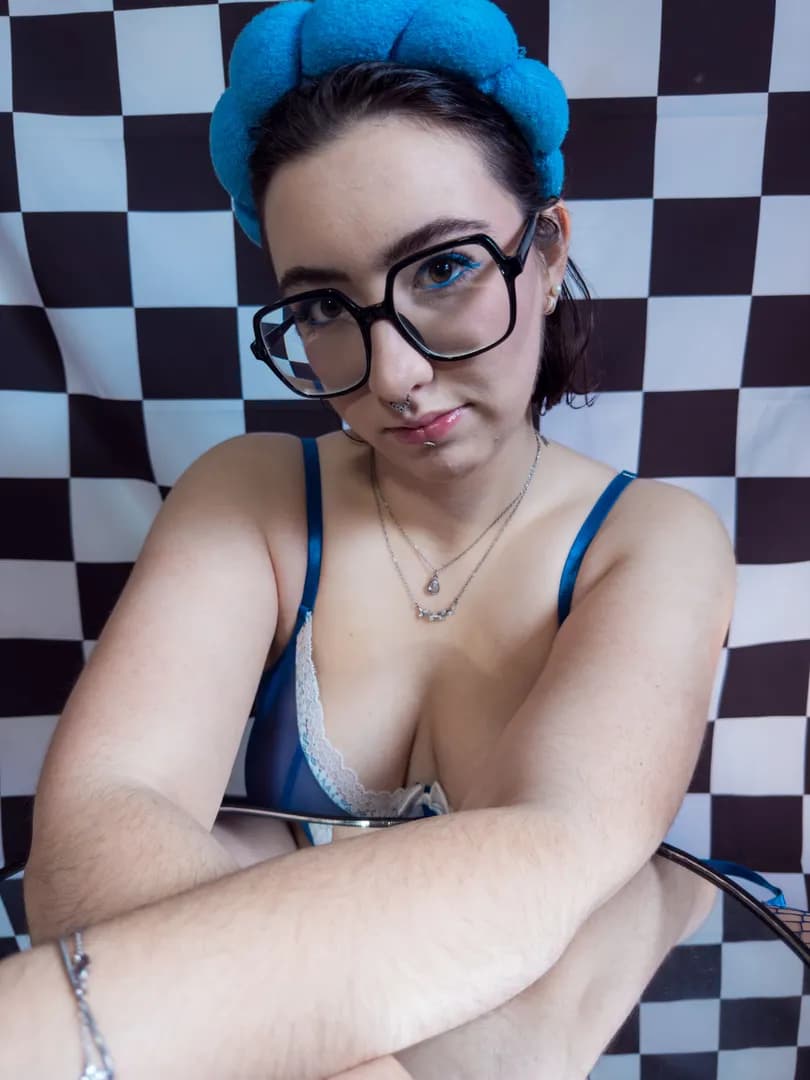 Ninamgll – MYM creator profile picture