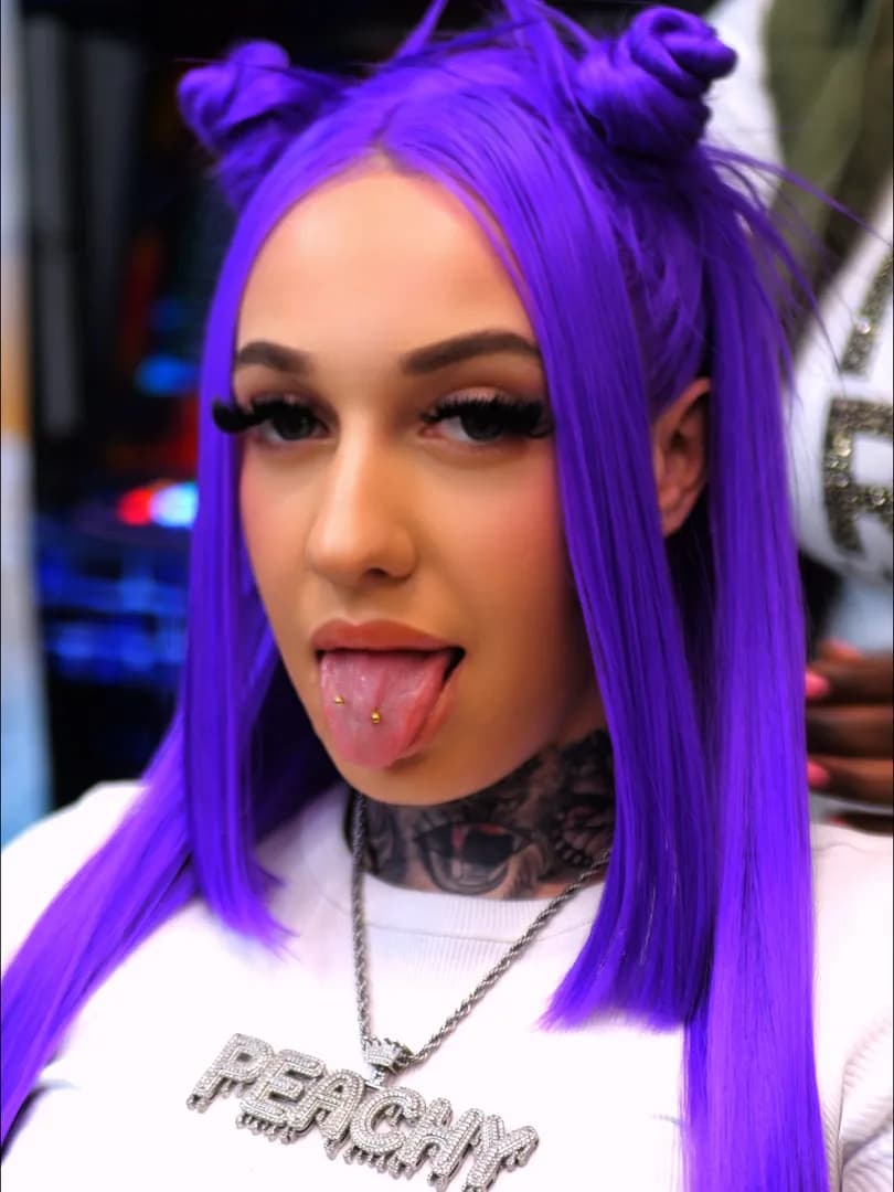 Peachybaby_ – MYM creator profile picture