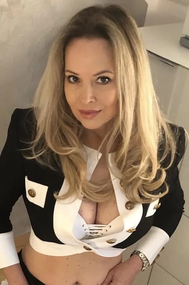 Roxanne_austria – MYM creator