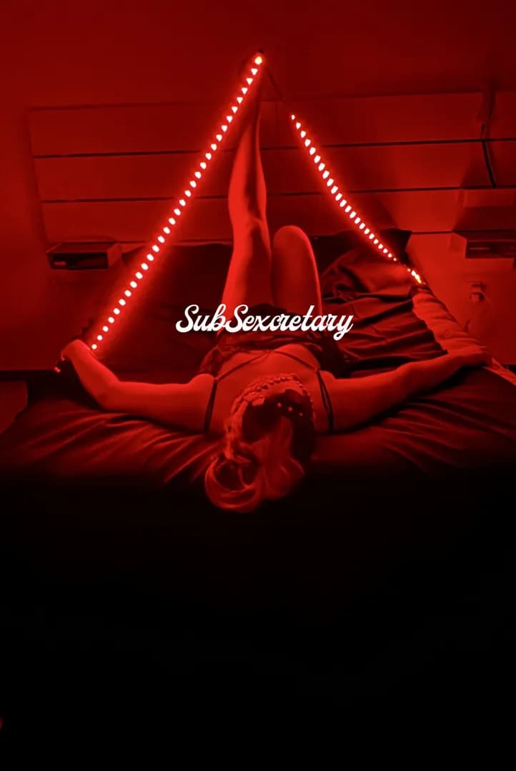 Subsexcretary – MYM creator profile picture